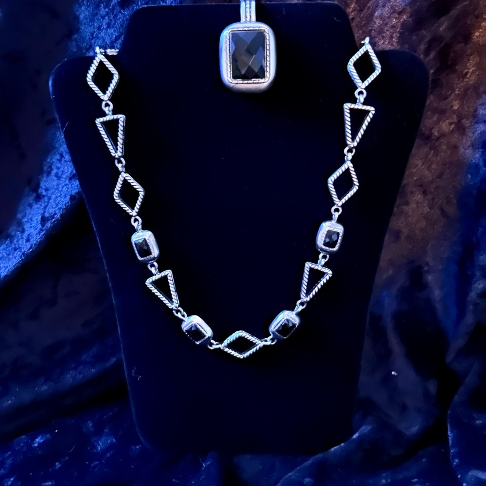 Premier Designs Limited Edition Silver & Black Necklace w/ Removable Enhancer
